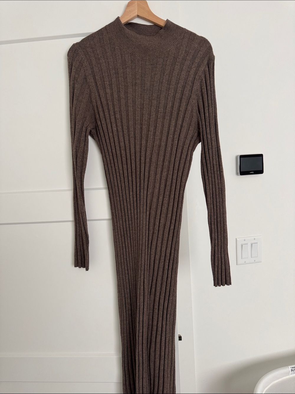Gap Ribbed Long Sleeve Knit Dress — Brown